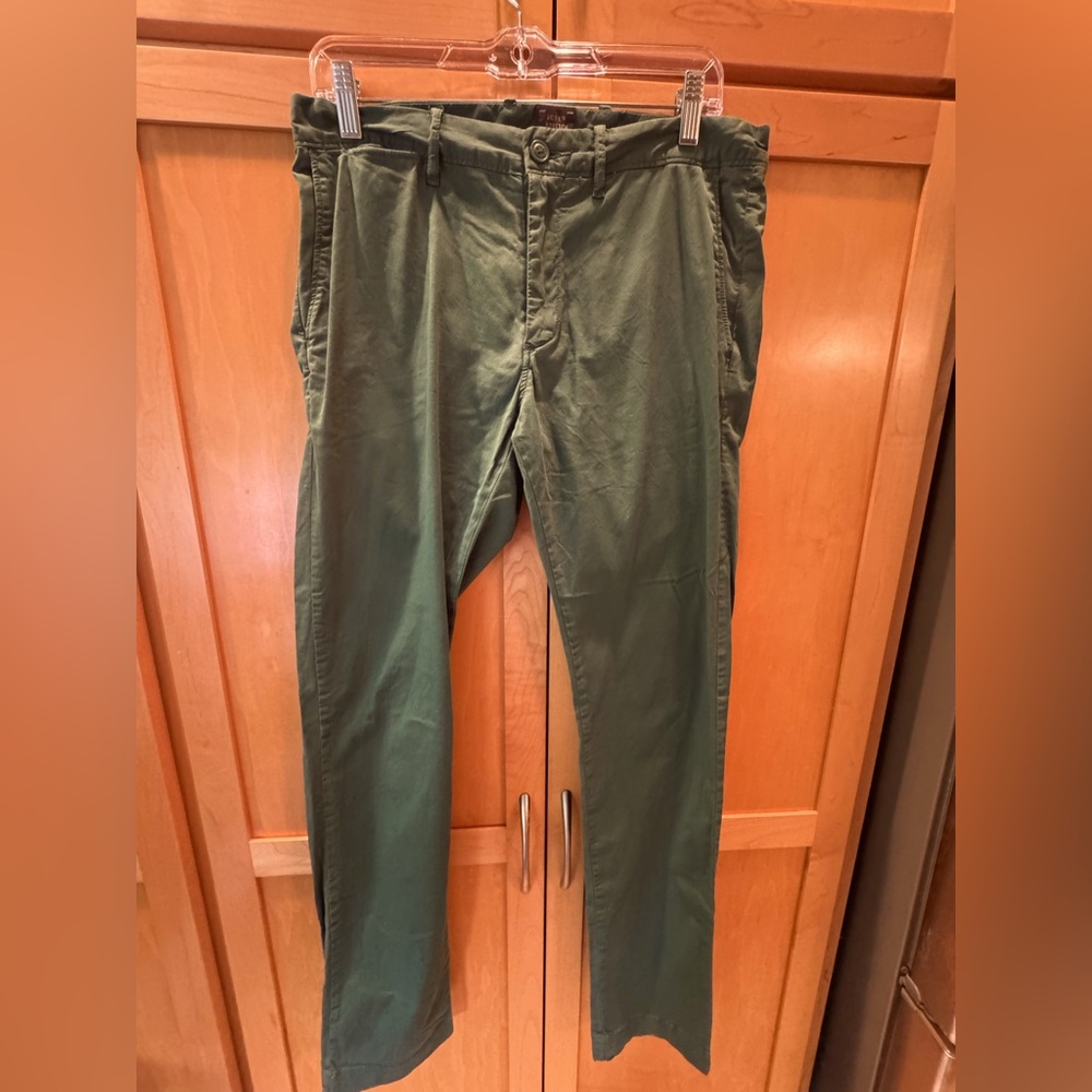 J. Crew Men's Green Pants in sz w32 L34